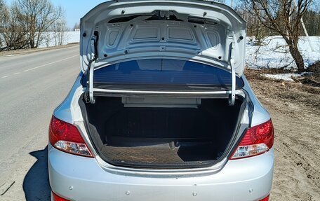 Hyundai Solaris II рестайлинг, 2011 год, 815 000 рублей, 7 фотография