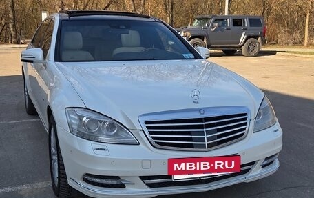 Mercedes-Benz S-Класс, 2012 год, 2 050 000 рублей, 4 фотография
