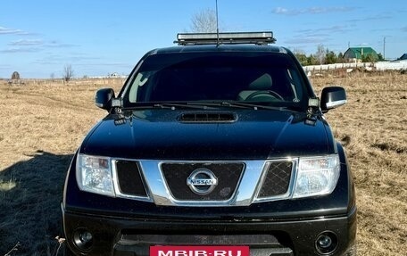 Nissan Navara (Frontier), 2008 год, 765 000 рублей, 2 фотография