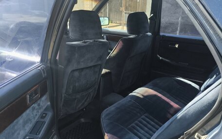 Mazda 929, 1989 год, 160 000 рублей, 5 фотография