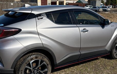 Toyota C-HR I рестайлинг, 2018 год, 2 100 000 рублей, 4 фотография