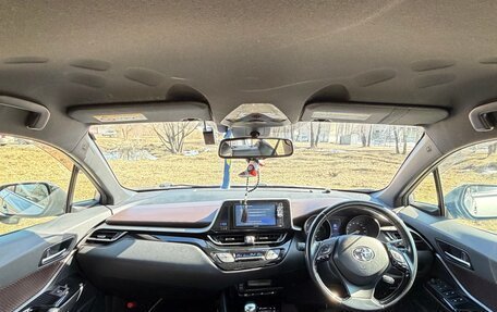 Toyota C-HR I рестайлинг, 2018 год, 2 100 000 рублей, 8 фотография