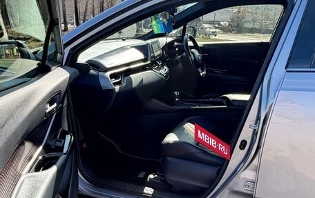 Toyota C-HR I рестайлинг, 2018 год, 2 100 000 рублей, 14 фотография