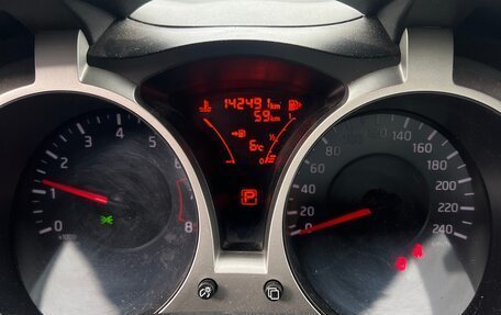 Nissan Juke II, 2013 год, 750 000 рублей, 10 фотография