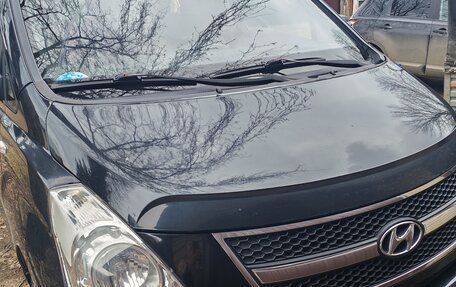 Hyundai Grand Starex Grand Starex I рестайлинг 2, 2009 год, 1 200 000 рублей, 2 фотография