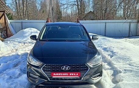 Hyundai Solaris II рестайлинг, 2019 год, 1 600 000 рублей, 11 фотография