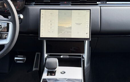 Land Rover Range Rover IV рестайлинг, 2025 год, 21 990 000 рублей, 20 фотография