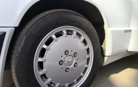 Mercedes-Benz 190 (W201), 1992 год, 2 400 000 рублей, 14 фотография