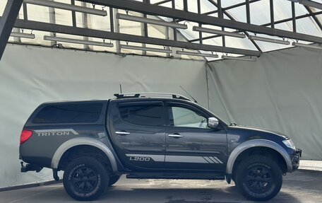 Mitsubishi L200 IV рестайлинг, 2012 год, 1 360 000 рублей, 7 фотография