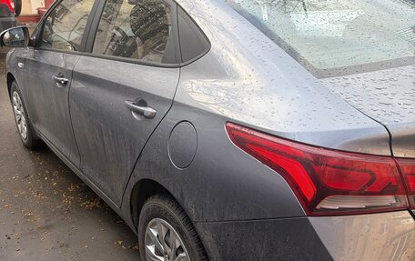 Hyundai Solaris II рестайлинг, 2017 год, 1 500 000 рублей, 4 фотография