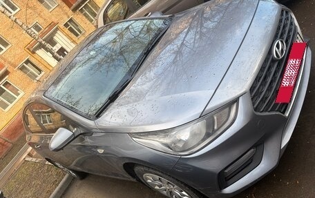 Hyundai Solaris II рестайлинг, 2017 год, 1 500 000 рублей, 2 фотография