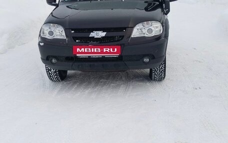 Chevrolet Niva I рестайлинг, 2016 год, 675 000 рублей, 3 фотография