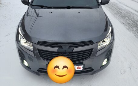 Chevrolet Cruze II, 2010 год, 765 000 рублей, 8 фотография