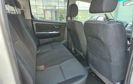 Toyota Hilux VII, 2014 год, 2 173 000 рублей, 8 фотография