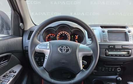 Toyota Hilux VII, 2014 год, 2 173 000 рублей, 5 фотография