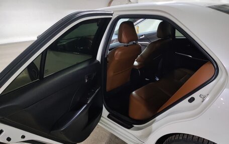 Toyota Camry, 2016 год, 1 700 000 рублей, 8 фотография