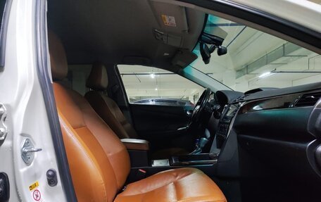 Toyota Camry, 2016 год, 1 700 000 рублей, 10 фотография