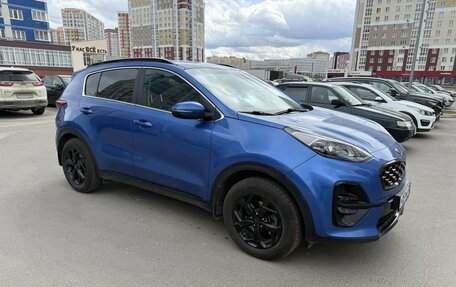 KIA Sportage IV рестайлинг, 2021 год, 2 760 000 рублей, 10 фотография