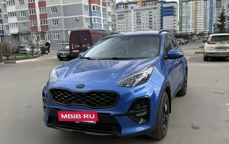 KIA Sportage IV рестайлинг, 2021 год, 2 760 000 рублей, 5 фотография