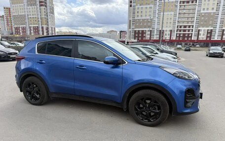 KIA Sportage IV рестайлинг, 2021 год, 2 760 000 рублей, 14 фотография