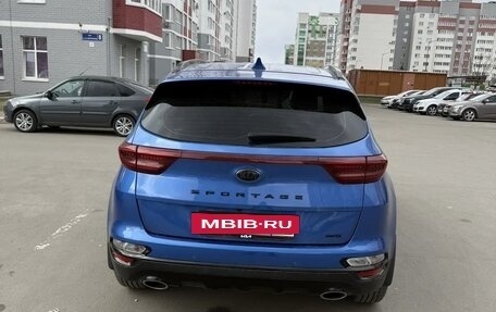 KIA Sportage IV рестайлинг, 2021 год, 2 760 000 рублей, 17 фотография