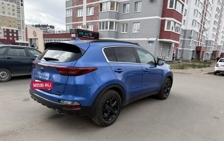 KIA Sportage IV рестайлинг, 2021 год, 2 760 000 рублей, 19 фотография
