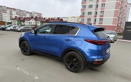 KIA Sportage IV рестайлинг, 2021 год, 2 760 000 рублей, 24 фотография