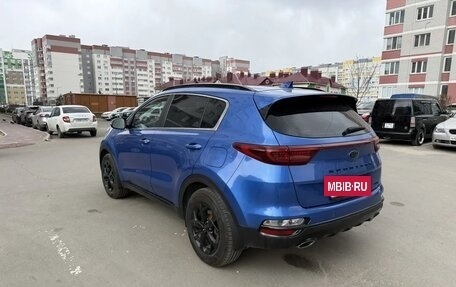 KIA Sportage IV рестайлинг, 2021 год, 2 760 000 рублей, 25 фотография