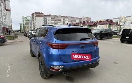 KIA Sportage IV рестайлинг, 2021 год, 2 760 000 рублей, 28 фотография