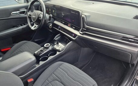 KIA Sportage IV рестайлинг, 2022 год, 2 800 000 рублей, 8 фотография