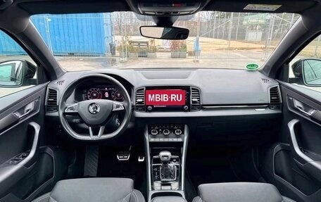 Skoda Karoq I, 2020 год, 2 190 000 рублей, 9 фотография