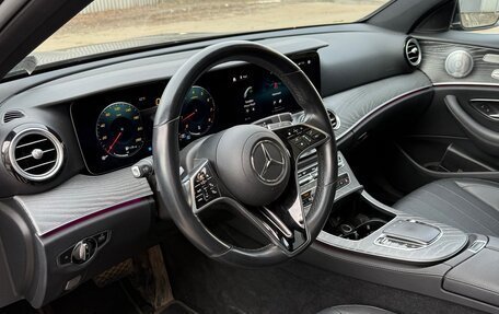 Mercedes-Benz E-Класс, 2020 год, 4 500 000 рублей, 8 фотография