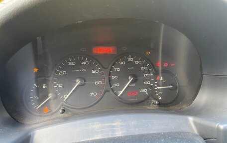 Peugeot Partner II рестайлинг 2, 2011 год, 310 000 рублей, 11 фотография