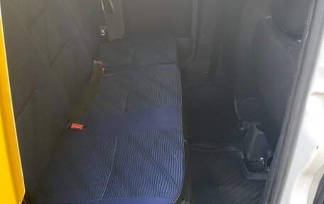 Peugeot Partner II рестайлинг 2, 2011 год, 310 000 рублей, 14 фотография