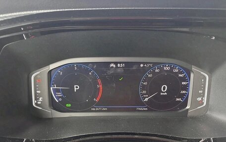 Volkswagen Caravelle T6 рестайлинг, 2023 год, 3 840 000 рублей, 5 фотография