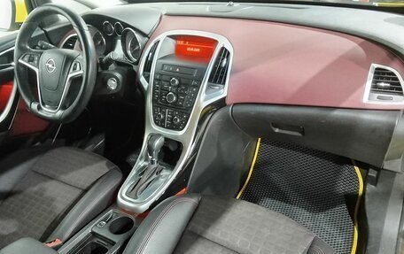 Opel Astra J, 2013 год, 1 030 000 рублей, 11 фотография