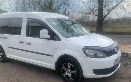 Volkswagen Caddy III рестайлинг, 2011 год, 1 470 000 рублей, 2 фотография