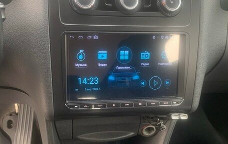 Volkswagen Caddy III рестайлинг, 2011 год, 1 470 000 рублей, 7 фотография