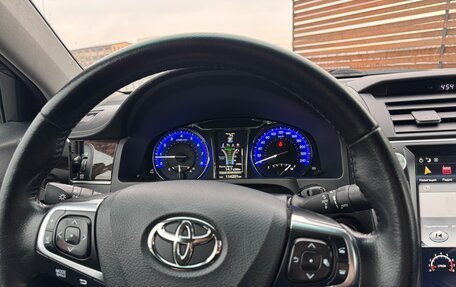 Toyota Camry, 2017 год, 2 250 000 рублей, 7 фотография