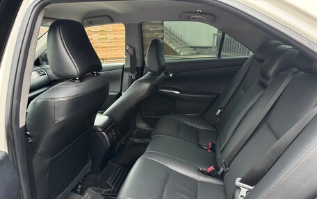 Toyota Camry, 2017 год, 2 250 000 рублей, 5 фотография