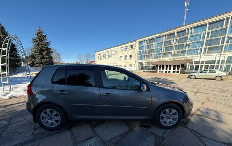 Volkswagen Golf V, 2004 год, 630 000 рублей, 15 фотография