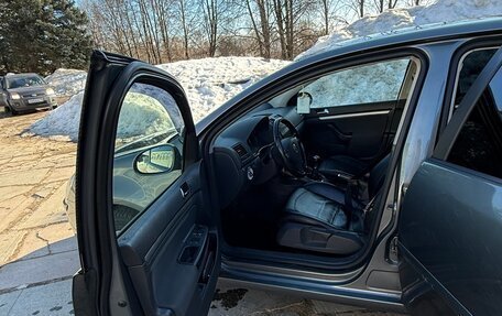 Volkswagen Golf V, 2004 год, 630 000 рублей, 9 фотография