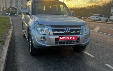 Mitsubishi Pajero IV, 2012 год, 2 000 000 рублей, 1 фотография