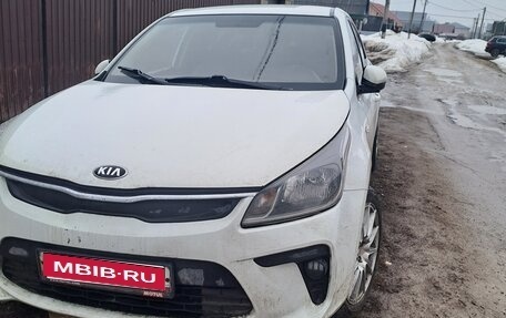 KIA Rio IV, 2018 год, 800 000 рублей, 1 фотография