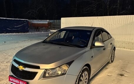 Chevrolet Cruze II, 2010 год, 580 000 рублей, 1 фотография