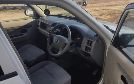 Mazda Demio III (DE), 2001 год, 200 000 рублей, 5 фотография