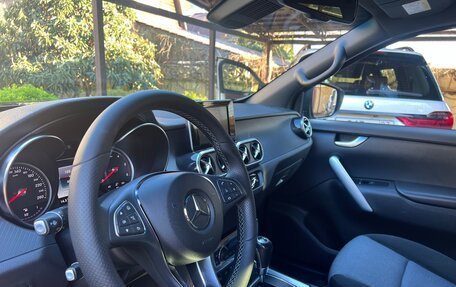 Mercedes-Benz X-Класс I, 2020 год, 5 200 000 рублей, 24 фотография