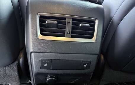 Lexus RX IV рестайлинг, 2016 год, 3 450 000 рублей, 11 фотография