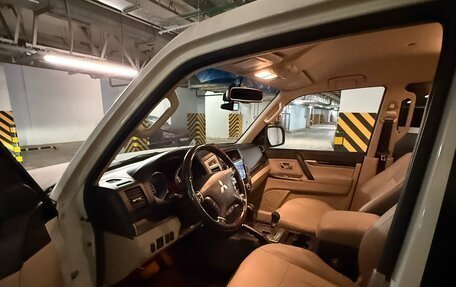 Mitsubishi Pajero IV, 2020 год, 3 600 000 рублей, 10 фотография