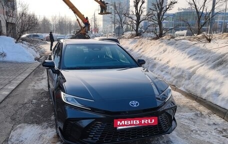 Toyota Camry, 2024 год, 3 650 000 рублей, 4 фотография